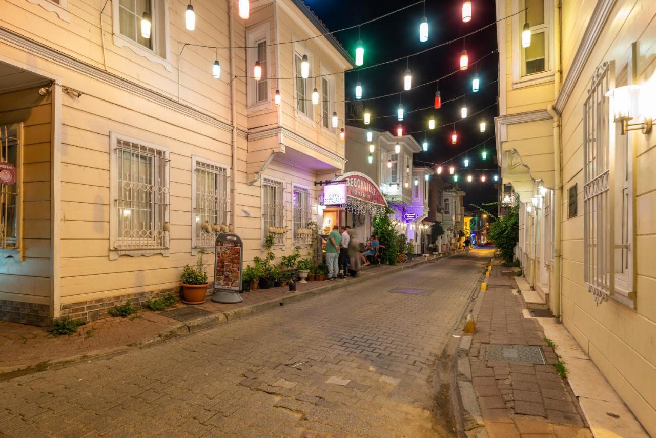 Begonville Mansion Oldcity Отель *